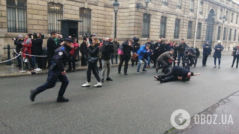 Акція Femen у Парижі