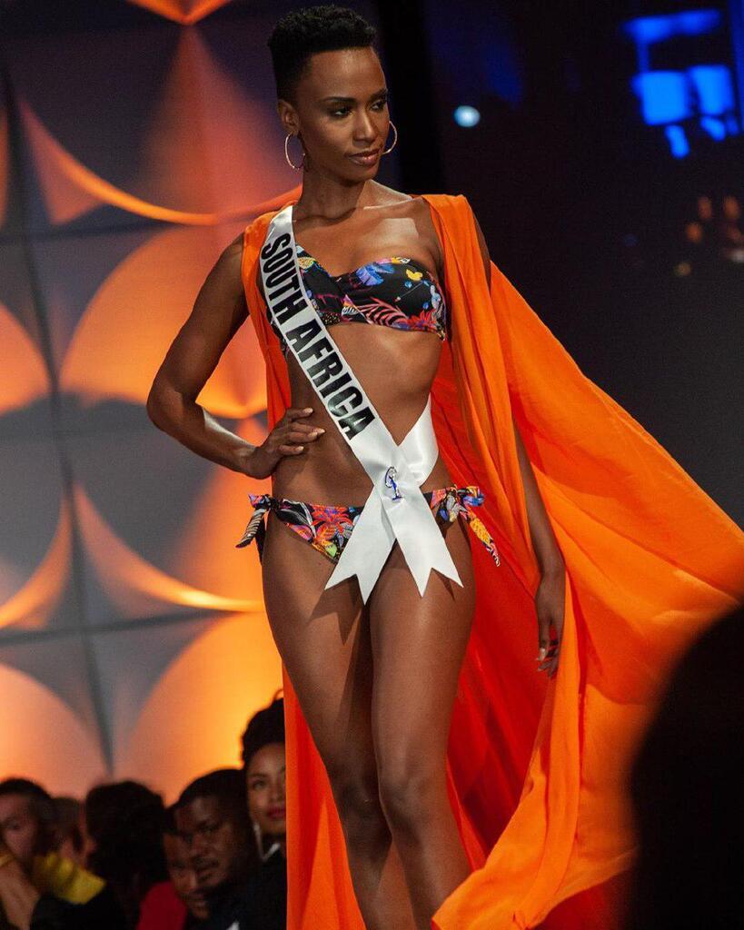 Новой "Мисс Вселенная" стала "Черная пантера" из Африки: фото горячей красотки