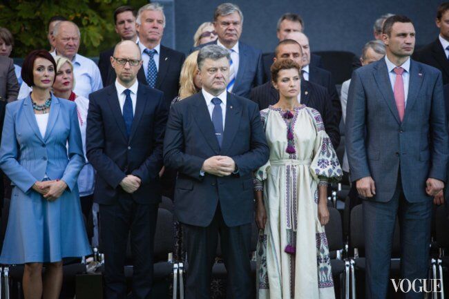 Марине Порошенко – 57: лучшие наряды первой леди Украины