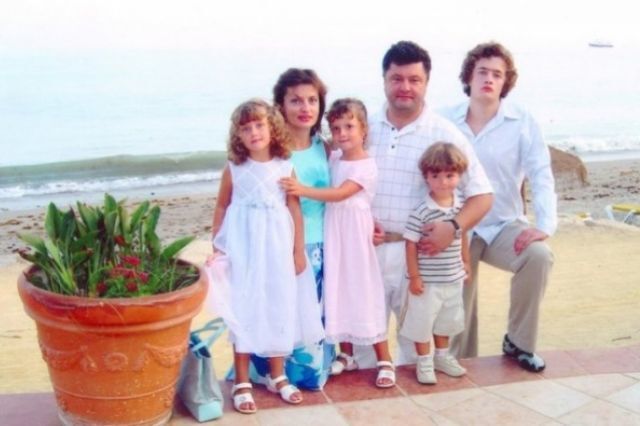 Петро Порошенко з родиною