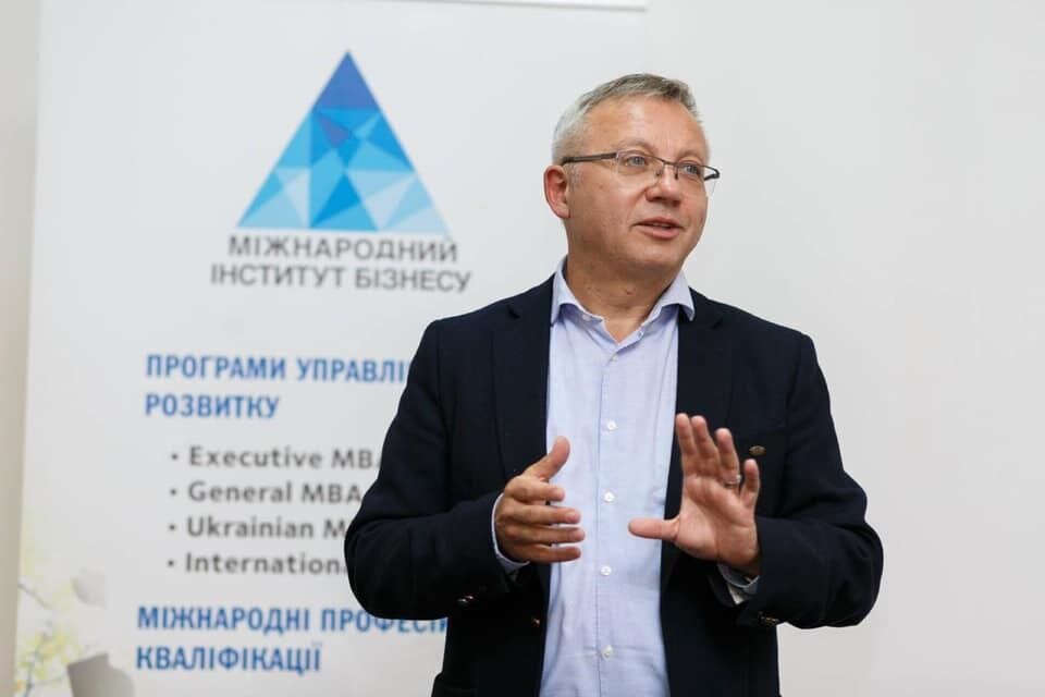 Александр Савченко