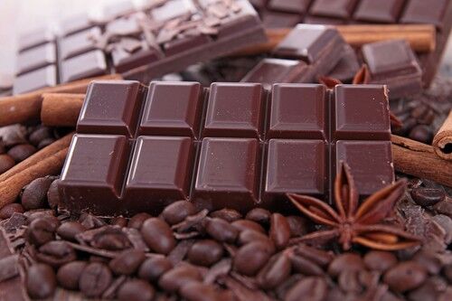 Шоколад нужно есть плитками, а не кусочками - открытие ученых