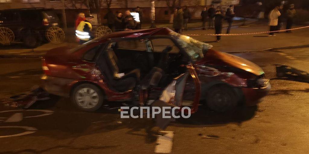 Ð Ðиеве авÑо на евÑономеÑаÑ
ÑÑÑÑоили жеÑÑкое ÐТÐ: ÑоÑо и видео