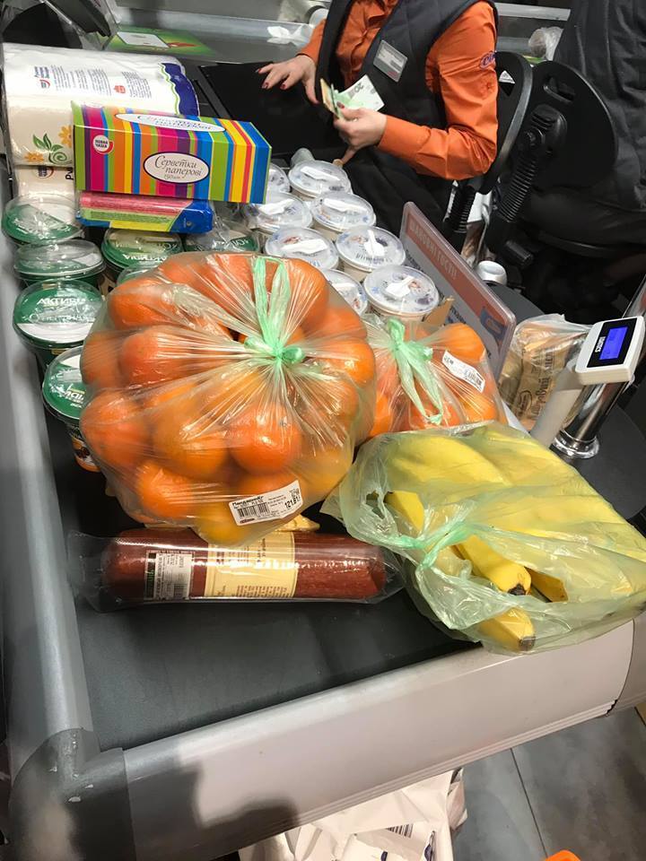 ''Є воїни з ампутацією'': до Києва доправили новий борт з Донбасу