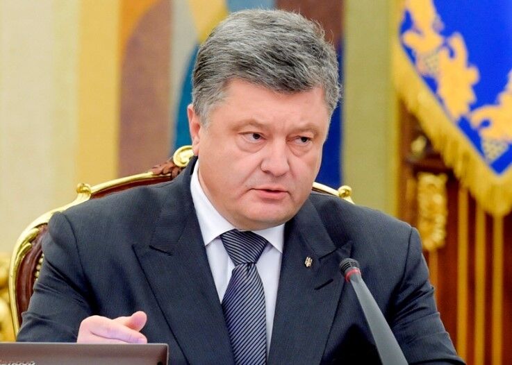 Інтереси України у світі сьогодні лобіює лише Порошенко – експерт