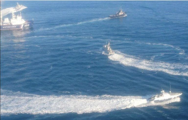 Захоплення українських кораблів у Азовському морі