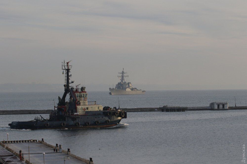 Эсминец USS Donald Cook в Одессе