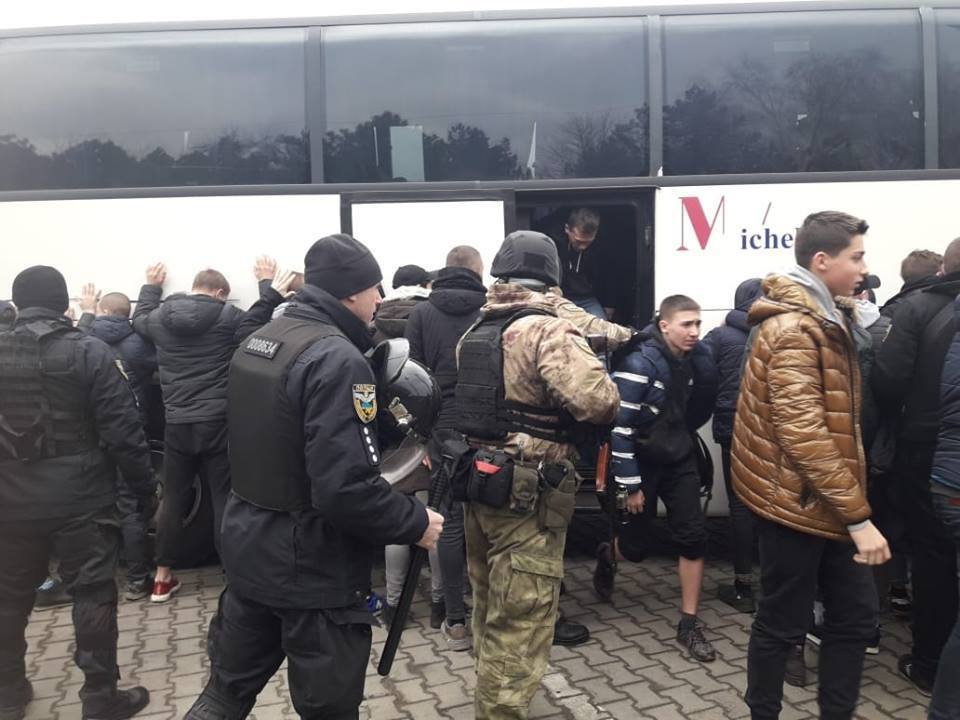 Спецпризначенці взяли "тітушок" в Одесі