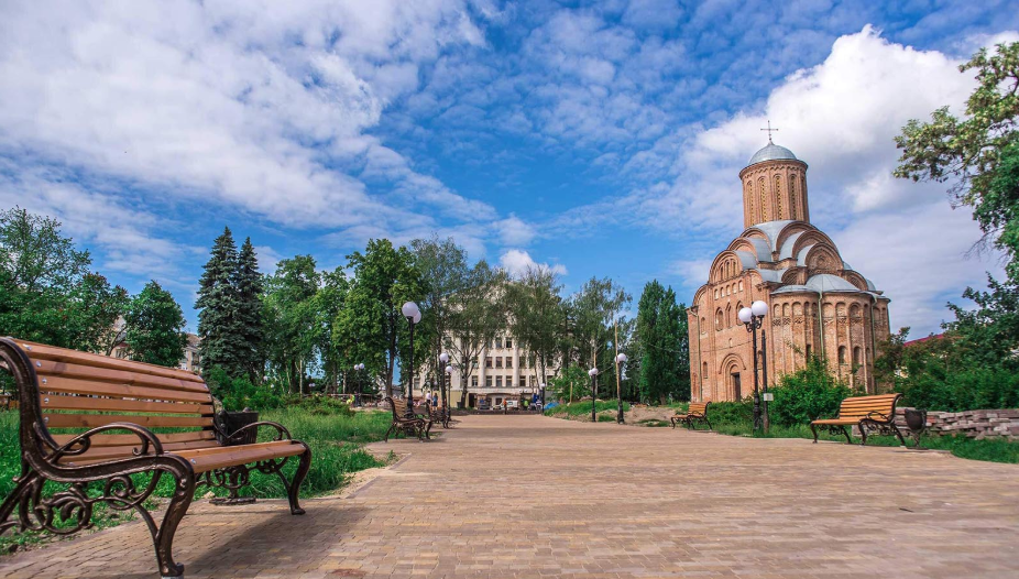 Куди поїхати 8 Березня в Україні: топ-5 мальовничих куточків країни