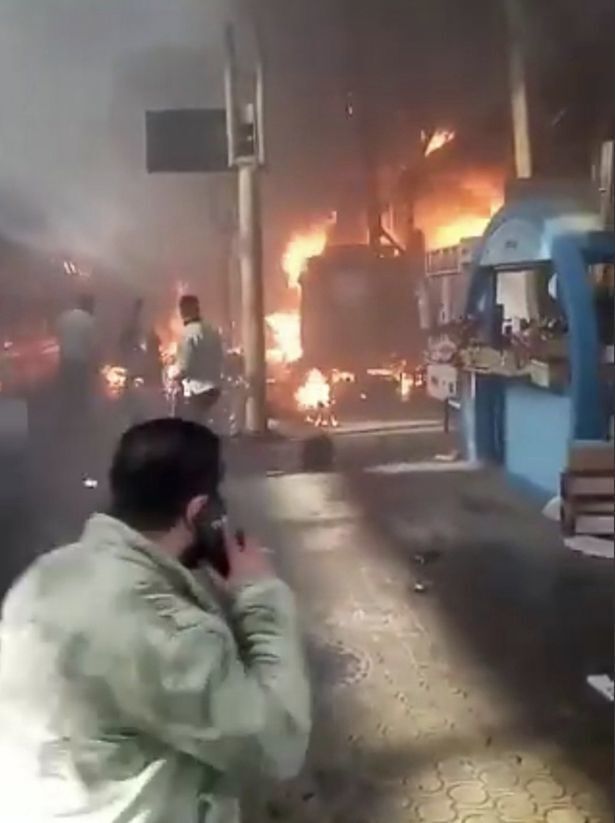 Потяг вибухнув, загорівся вокзал: у Єгипті в страшній катастрофі загинули 24 людини, півсотні поранених. Фото і відео
