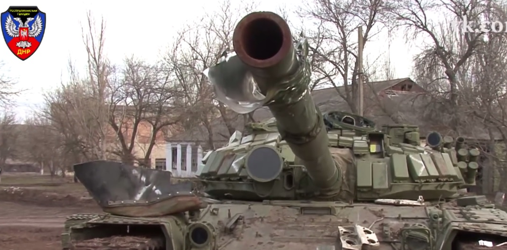 Российский танк на Донбассе