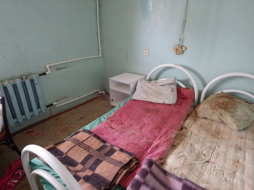 Как б*ндеровцы издеваются над жителями Дружковки