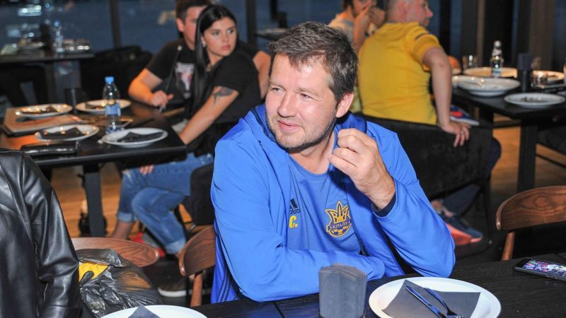 Украинский экс-футболист "Динамо" гниет в кабаках за границей