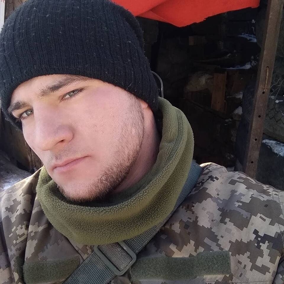 "Коректуй з неба артилерію": українцям показали фото вбитого ворожим снайпером героя Донбасу