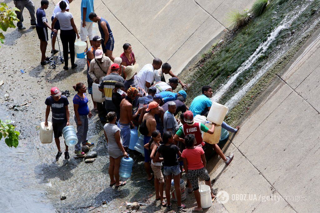 Венесуэла объявила чрезвычайное положение: что произошло