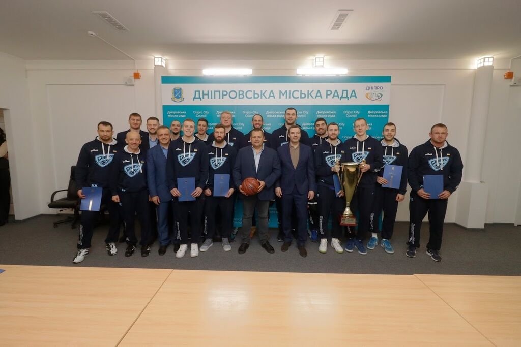 Філатов привітав "Дніпро" зі здобуттям Кубка України з баскетболу