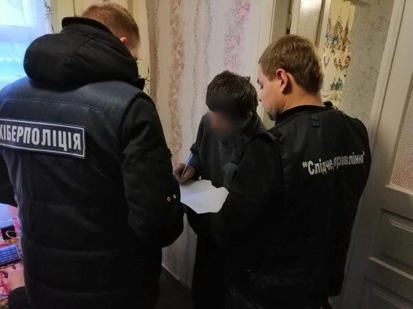 Насилуют на камеру и устраивают туры для педофилов: в Украине начали порноохоту на детей