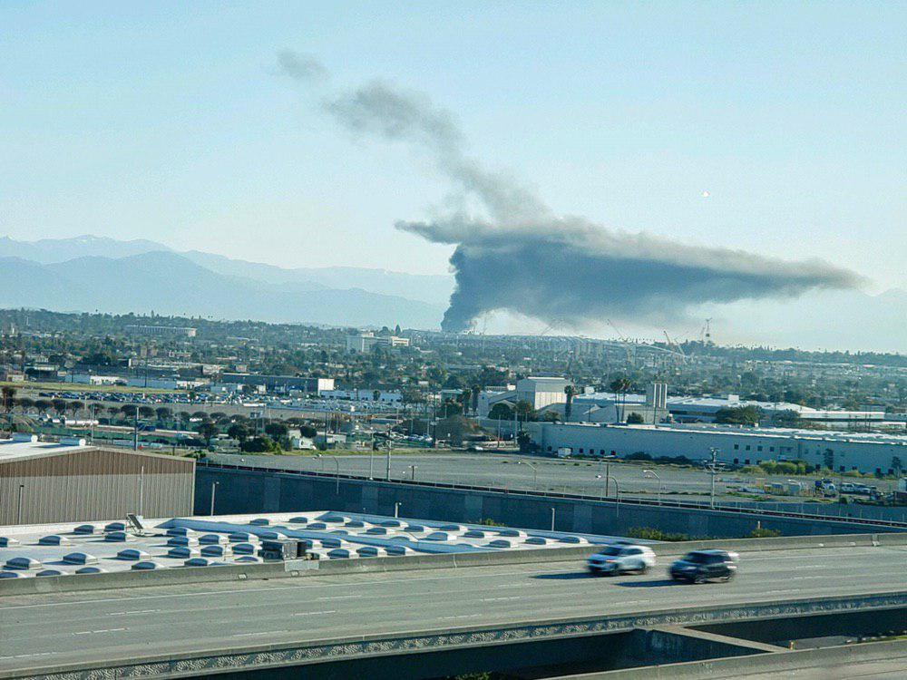 У центрі Лос-Анджелеса прогримів потужний вибух: що відбувається
