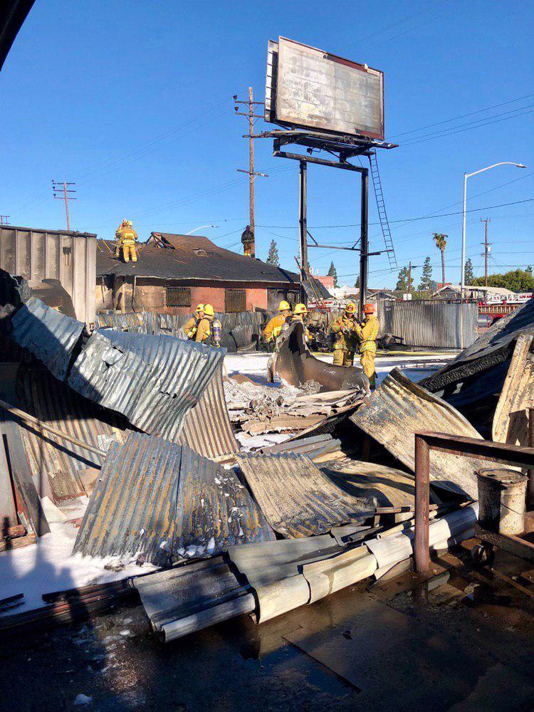 У центрі Лос-Анджелеса прогримів потужний вибух: що відбувається