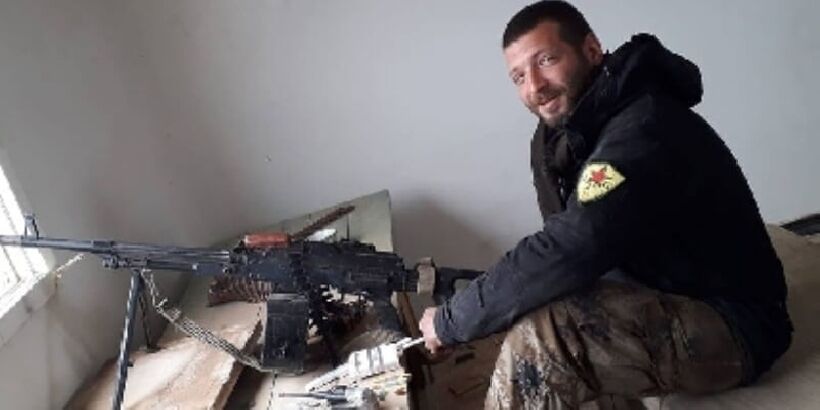 Похвастались трупом в сети: ИГИЛ убил в Сирии итальянского волонтера 