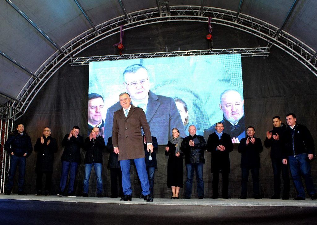 Гриценко представил всю свою команду на Марше единства в Тернополе