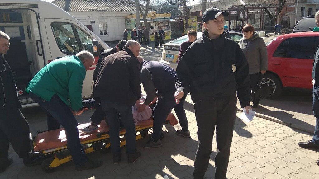 Николаев, во время нападения на палатки Вилкула женщине сломали ногу