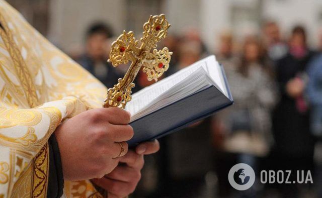 На Буковине священники устроили драку из-за перехода в ПЦУ