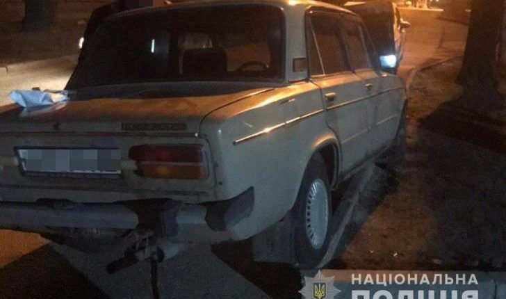 В Запорожье пьяный водитель на угнанном авто пытался скрыться от копов