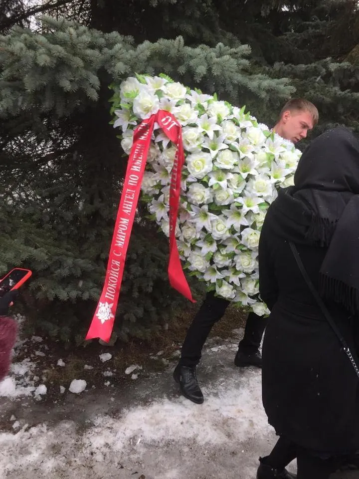 Похороны Юлии Началовой Фото В Открытом Гробу