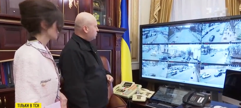 "Всех прогульщиков вижу": Турчинов рассказал, как подсматривает за нардепами