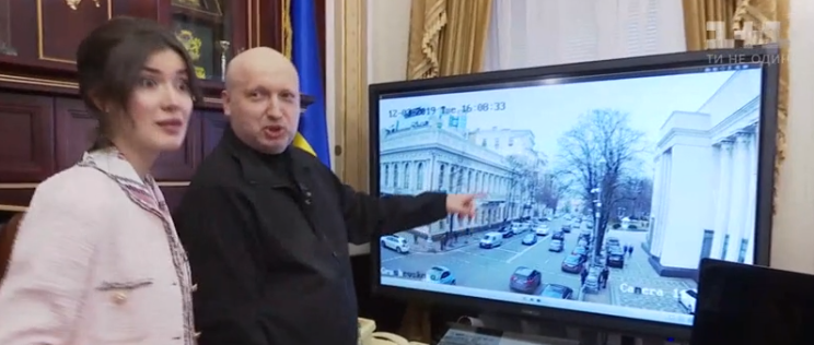 "Всех прогульщиков вижу": Турчинов рассказал, как подсматривает за нардепами