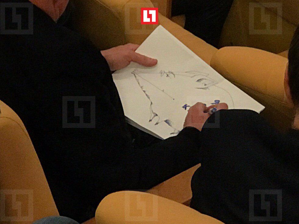  "Сошли с ума!" Макаревич со свиньей устроил загадочный переполох в Госдуме. Фотофакт