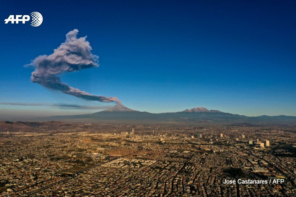 Извержение вулкана Попокатепетль