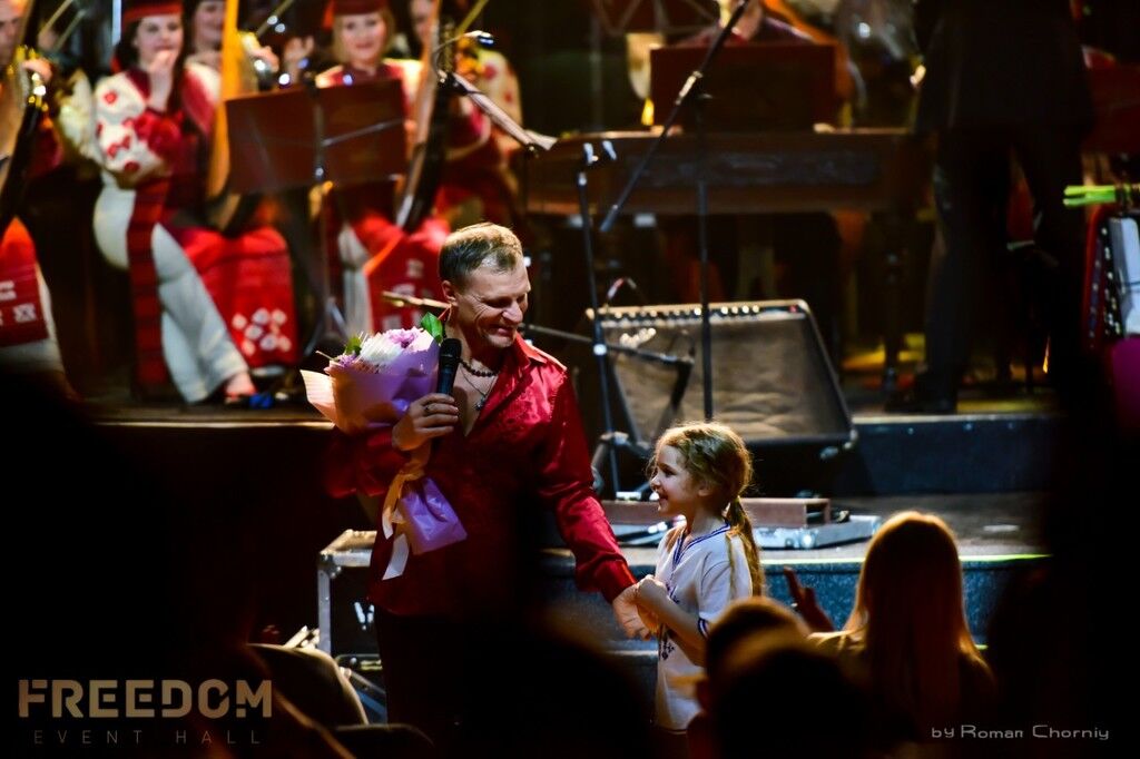 Олег Скрипка їде в тур по Україні з великим оркестром
