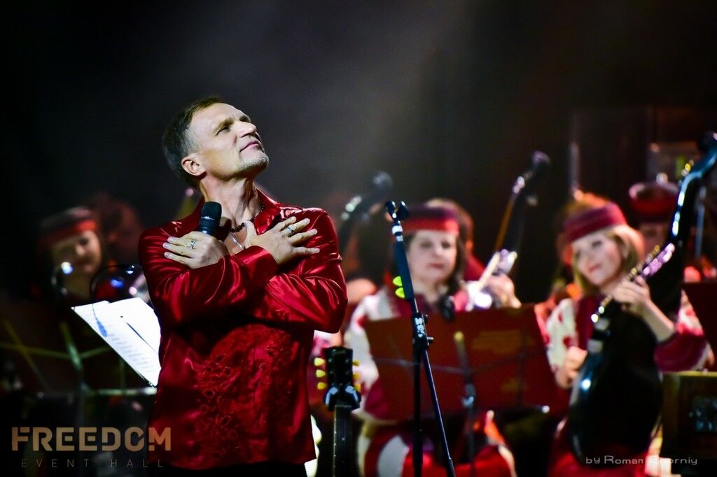 Олег Скрипка едет в тур по Украине с большим оркестром