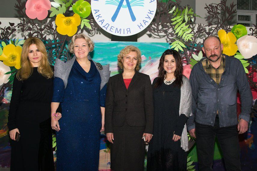 Айна Гассе, Оксана Фурса, Ирина Полищук, Анжелика Рудницкая, Дмитрий Стус