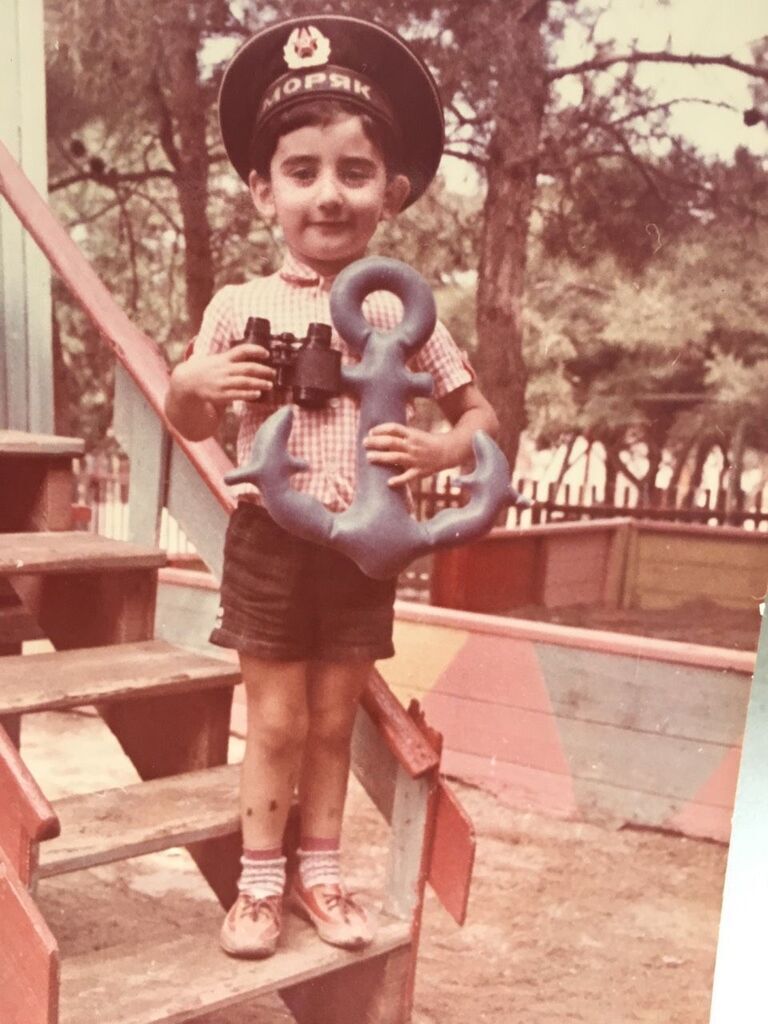 Звезда ''95 Квартала'' празднует день рождения: как спустя годы выглядит юморист