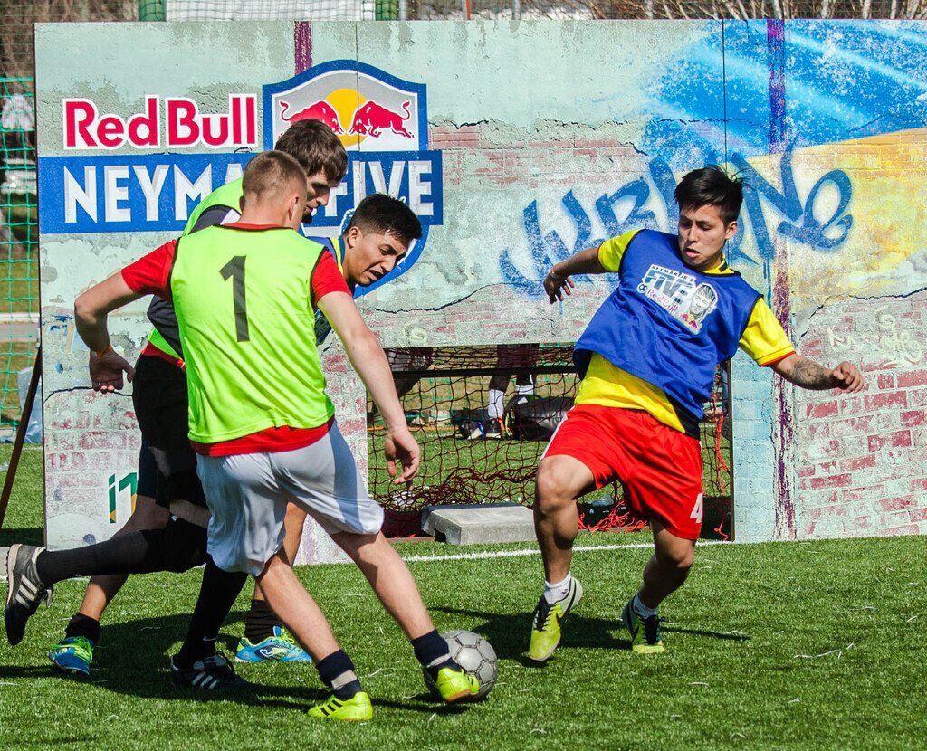 В Запорожье стартовали квалификации футбольного чемпионата  Red Bull Neymar Jr's Five