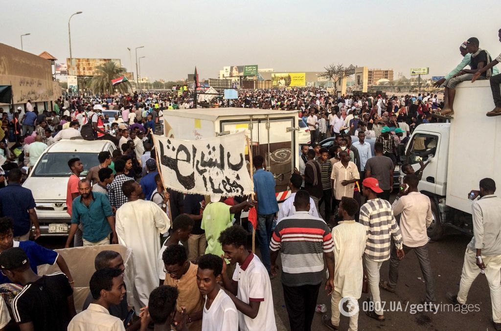 Протесты в Судане