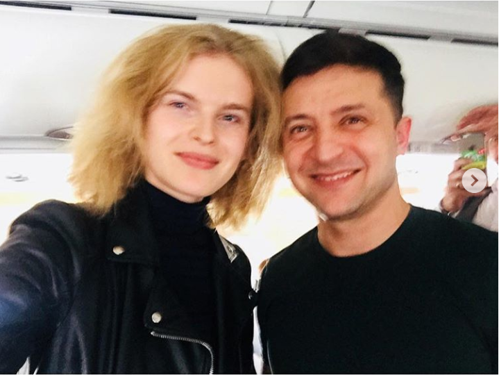 Зеленский в самолете