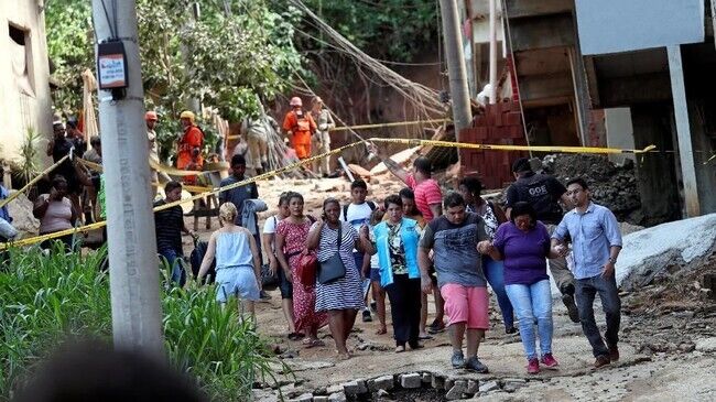 У Ріо-де-Жанейро обвалилися будинки: багато жертв і зниклих безвісти