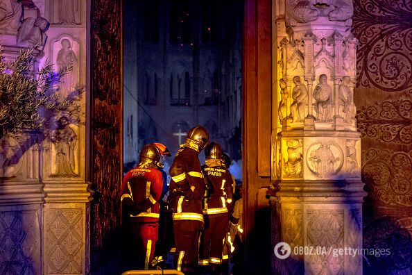 Как выглядел Нотр-Дам де Пари изнутри до пожара: фото