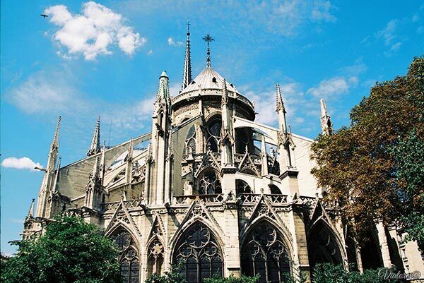 Як виглядав собор Паризької Богоматері до пожежі: найкращі фото