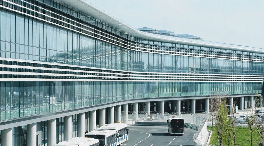 Буде найбільшим у світі: з'явилися захоплюючі фото нового аеропорту Стамбула