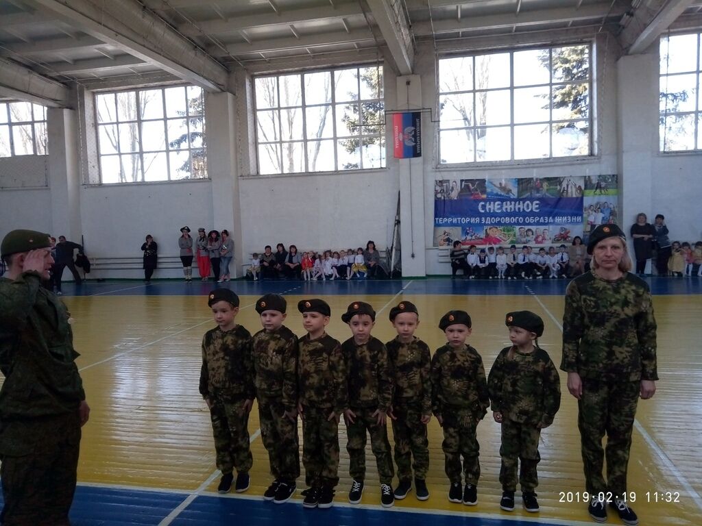 Военному делу учат воспитанников садиков