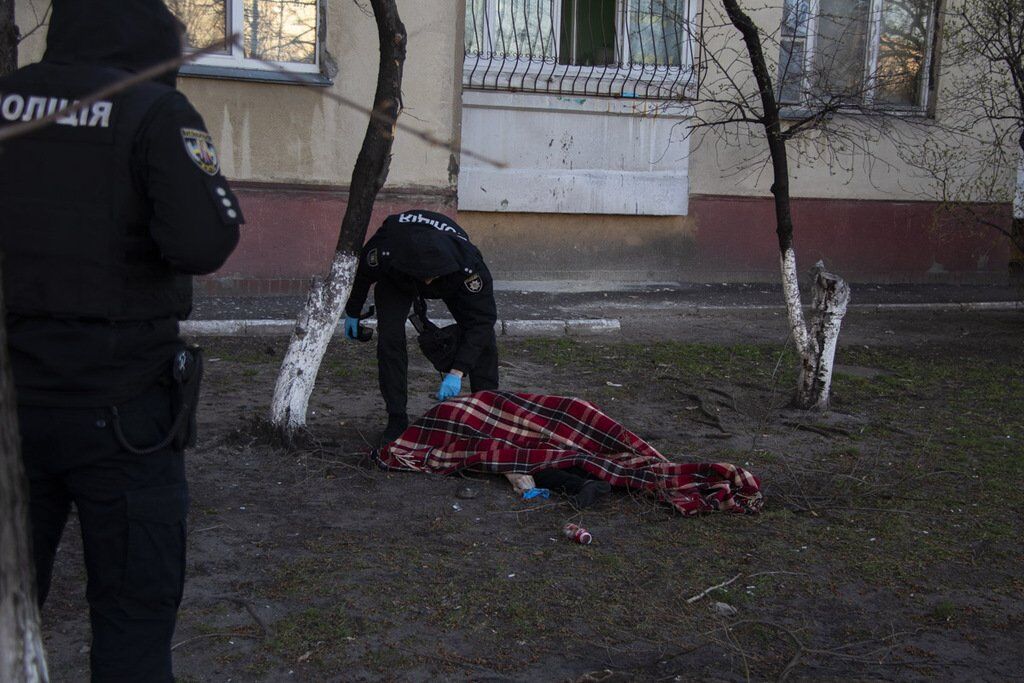 В Киеве пенсионер покончил с собой