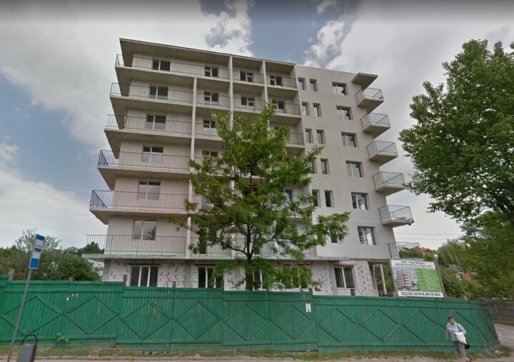 Во Львове снесут скандальную многоэтажку: фото дома