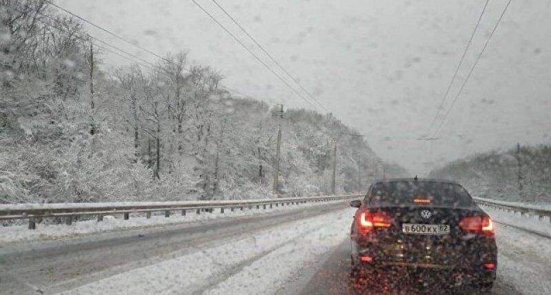 Крим засипало снігом: фото погодної аномалії