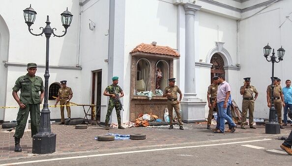 Взрывы в церквях и отелях Шри-Ланки: что привело к трагедии