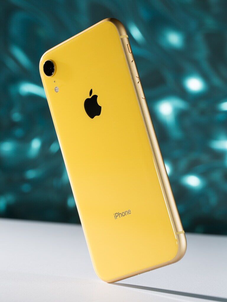 Apple iPhone XR